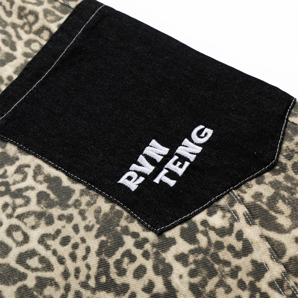 Leopard print workwear shorts